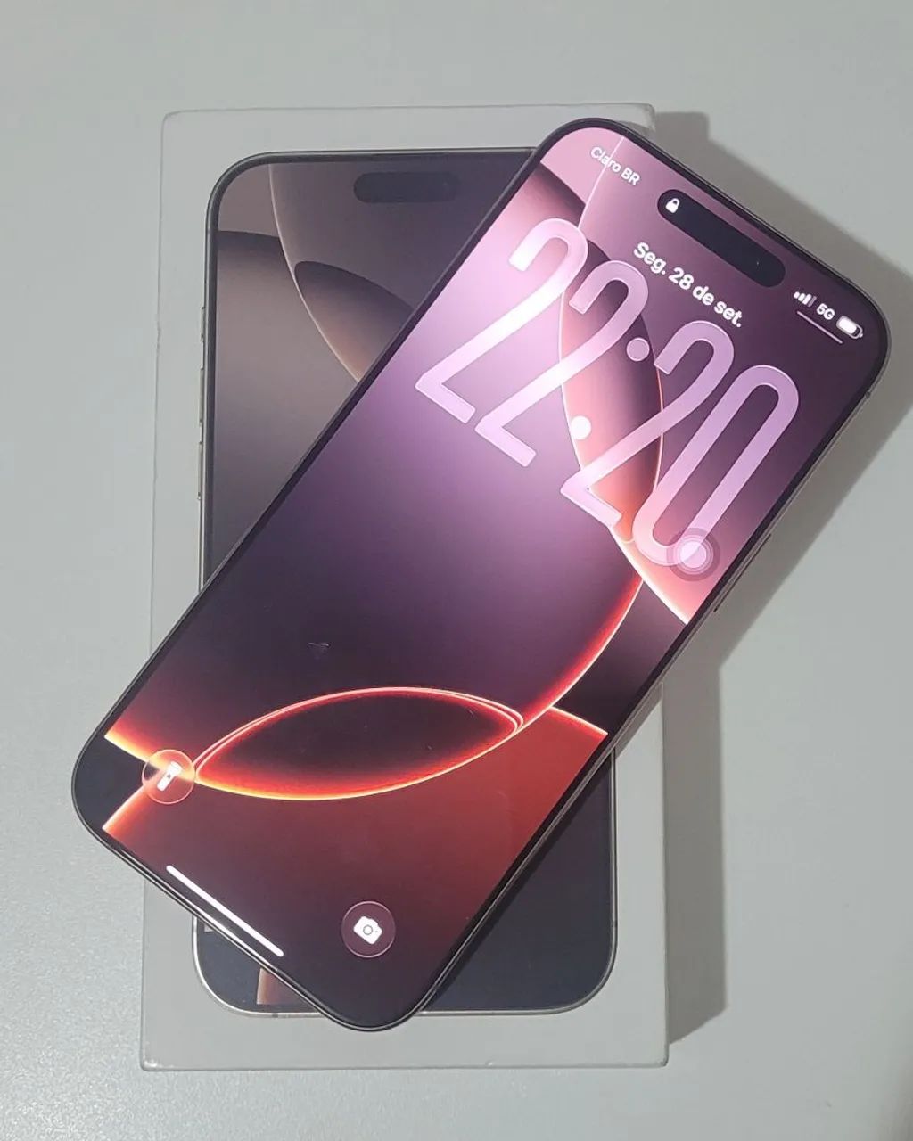 Iphone 16 pro max  - Foto 2