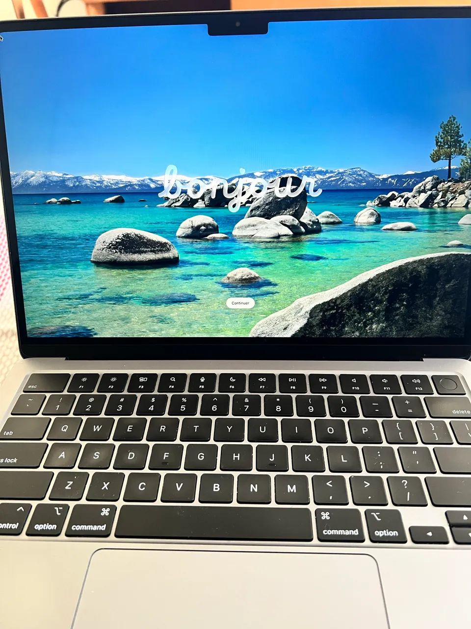 MacBook Air M2  8GB com 512 SSD + Hub Satechi 