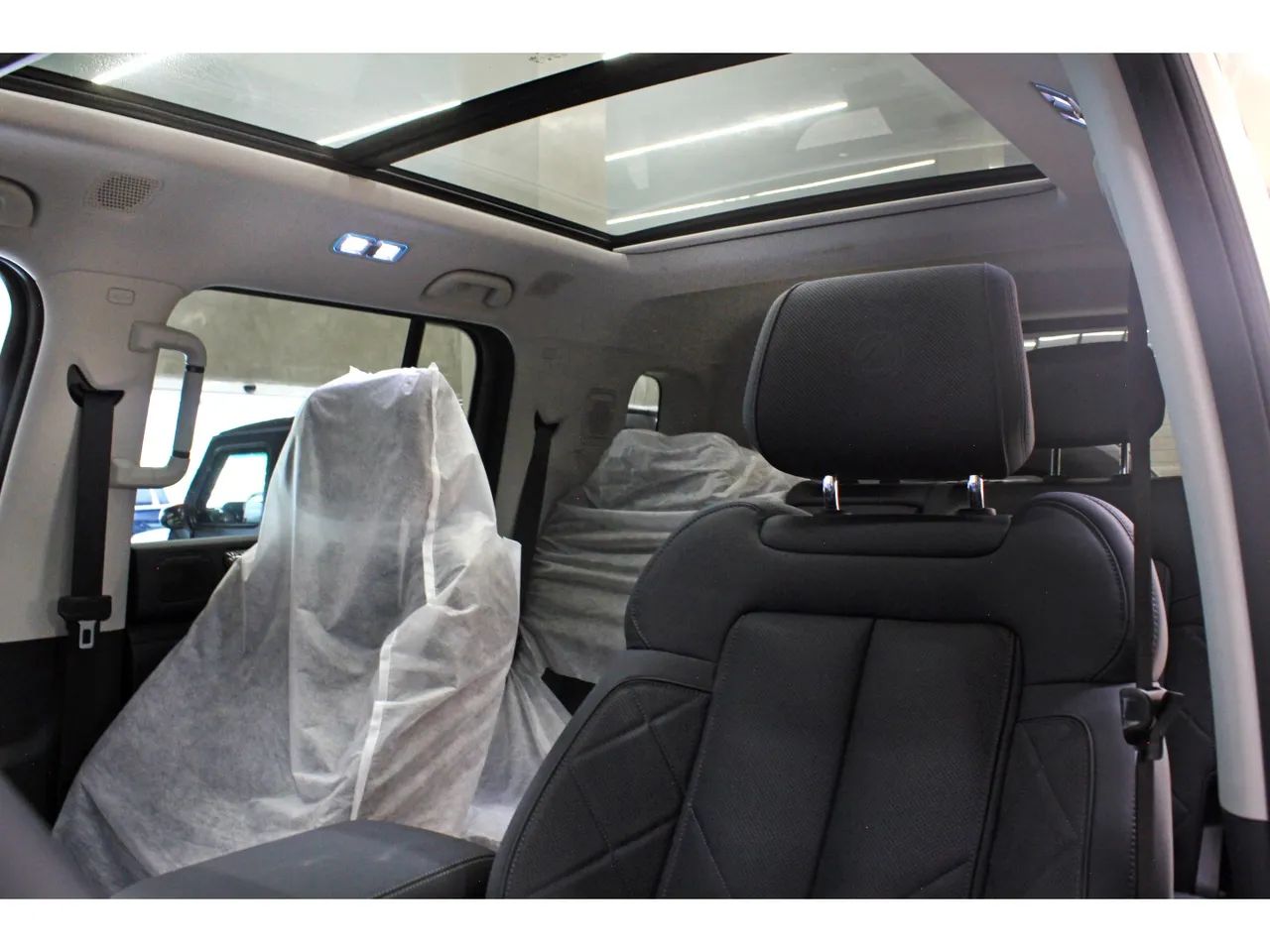 Denza B5 SUV híbrido plug-in, foto 11 de 20