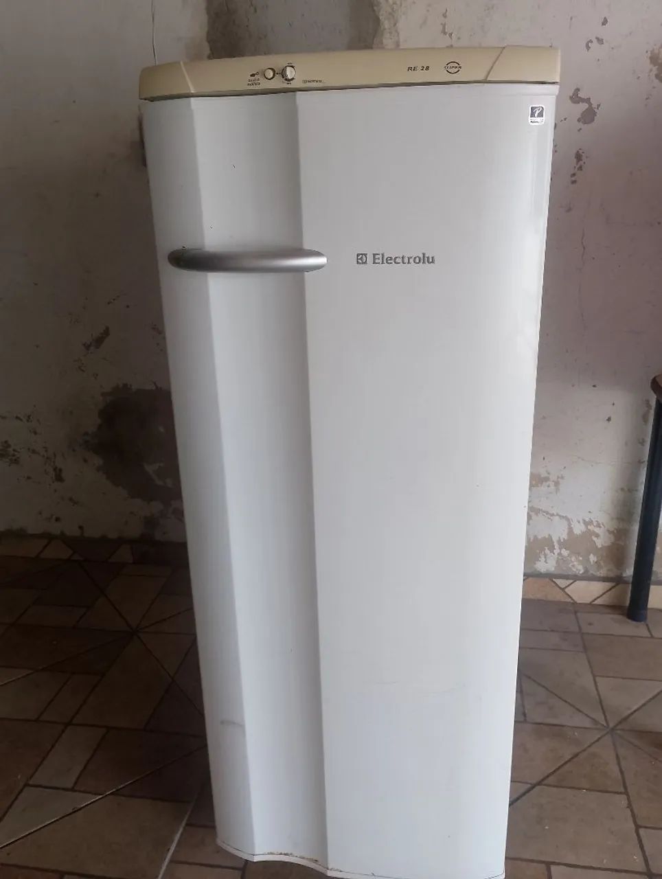Geladeira Electrolux 110v