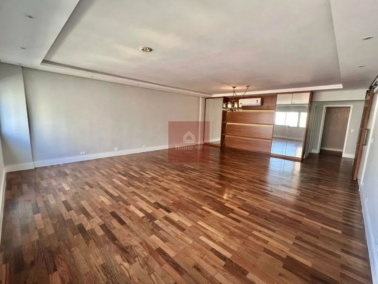 Apartamento para Locação no Itaim Bibi 190 m² | 3 Dormitórios | 1 Suíte | 2 Vagas
