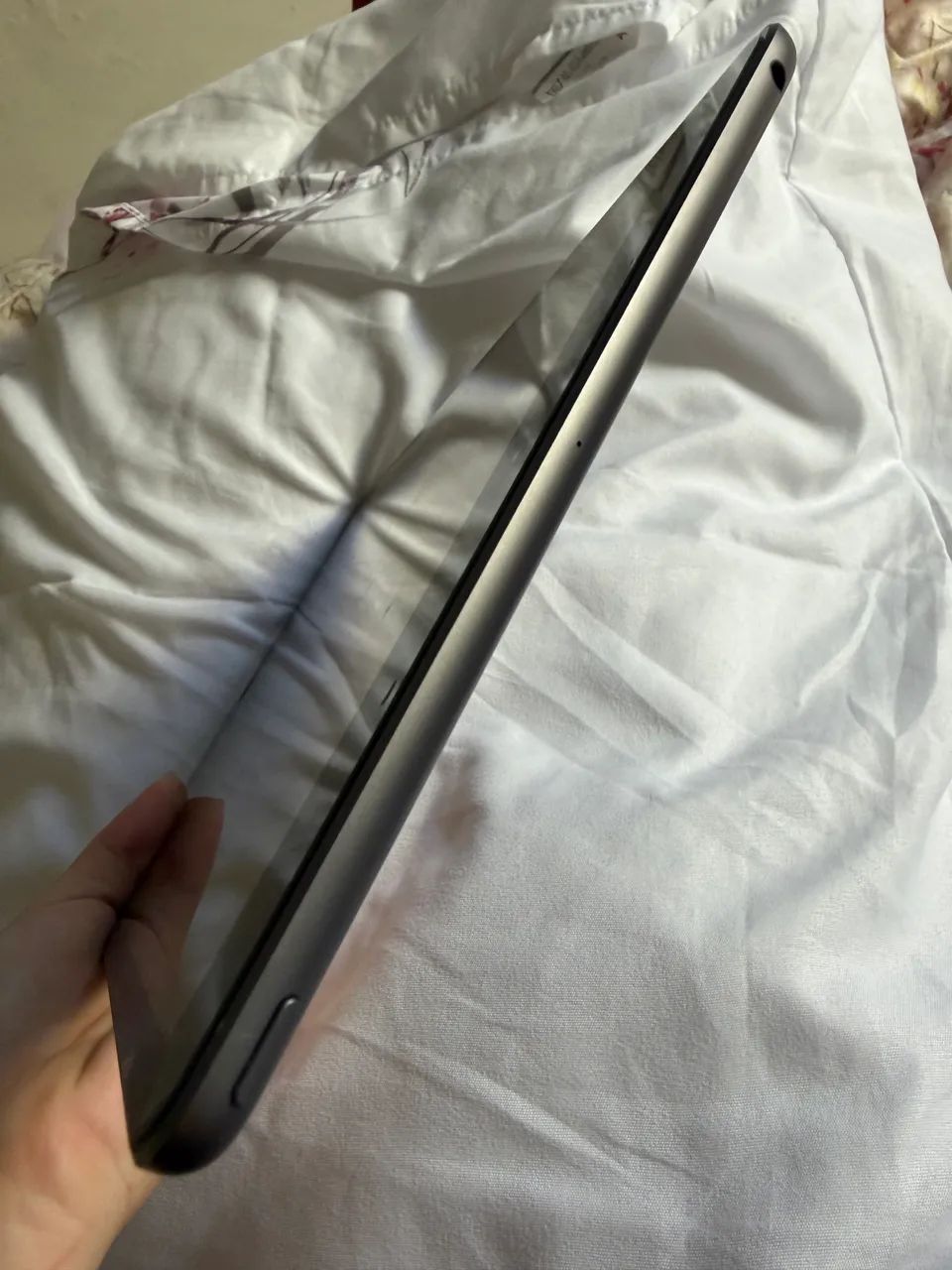 iPad 8 32GB original seminovo - Foto 2