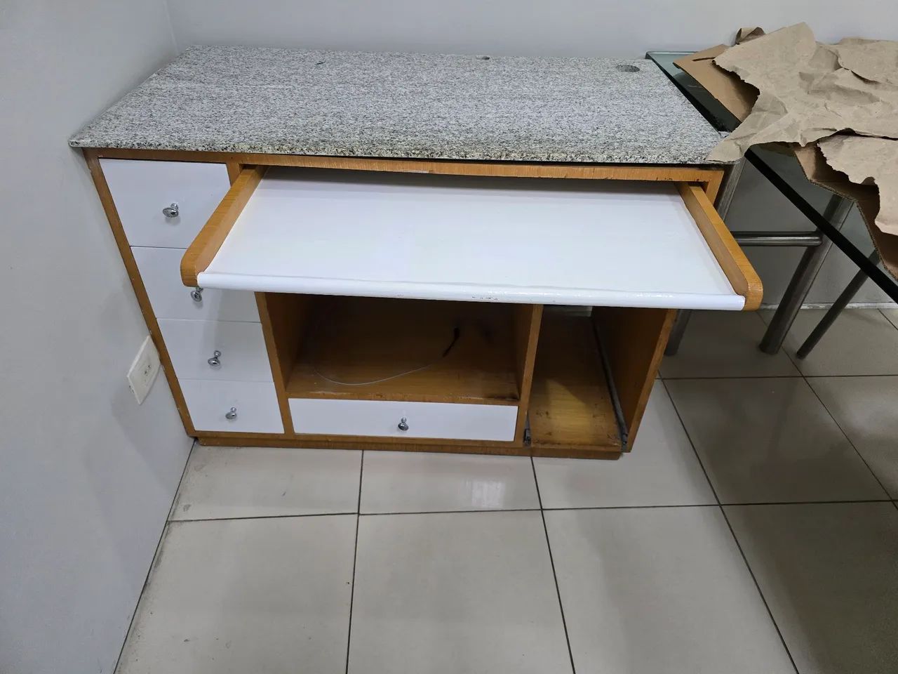 Mesa para computador com tampo em granito - Foto 2