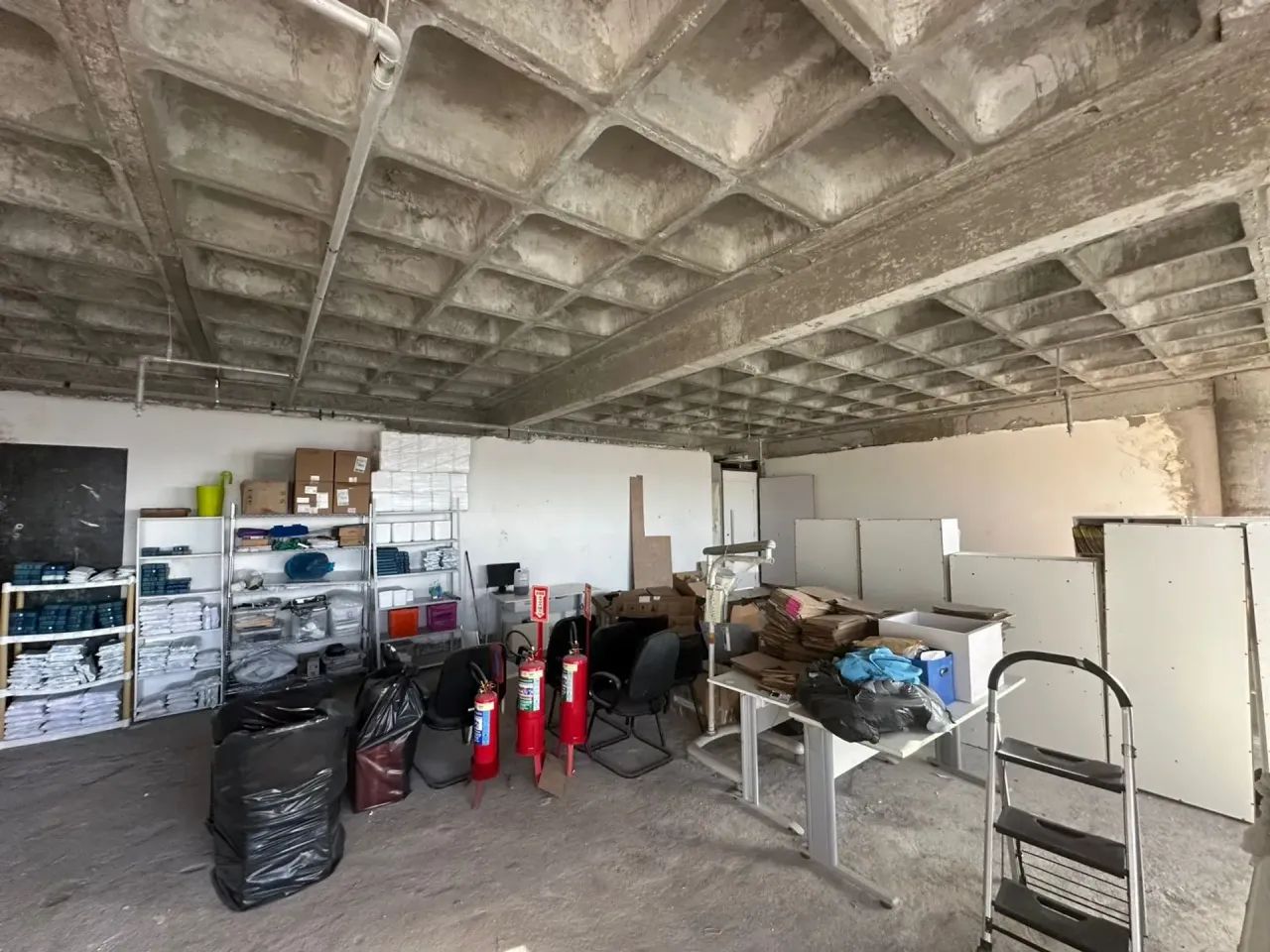 Locação de Sala Comercial 100 m² - Empresarial Charles Darwin - Foto 5
