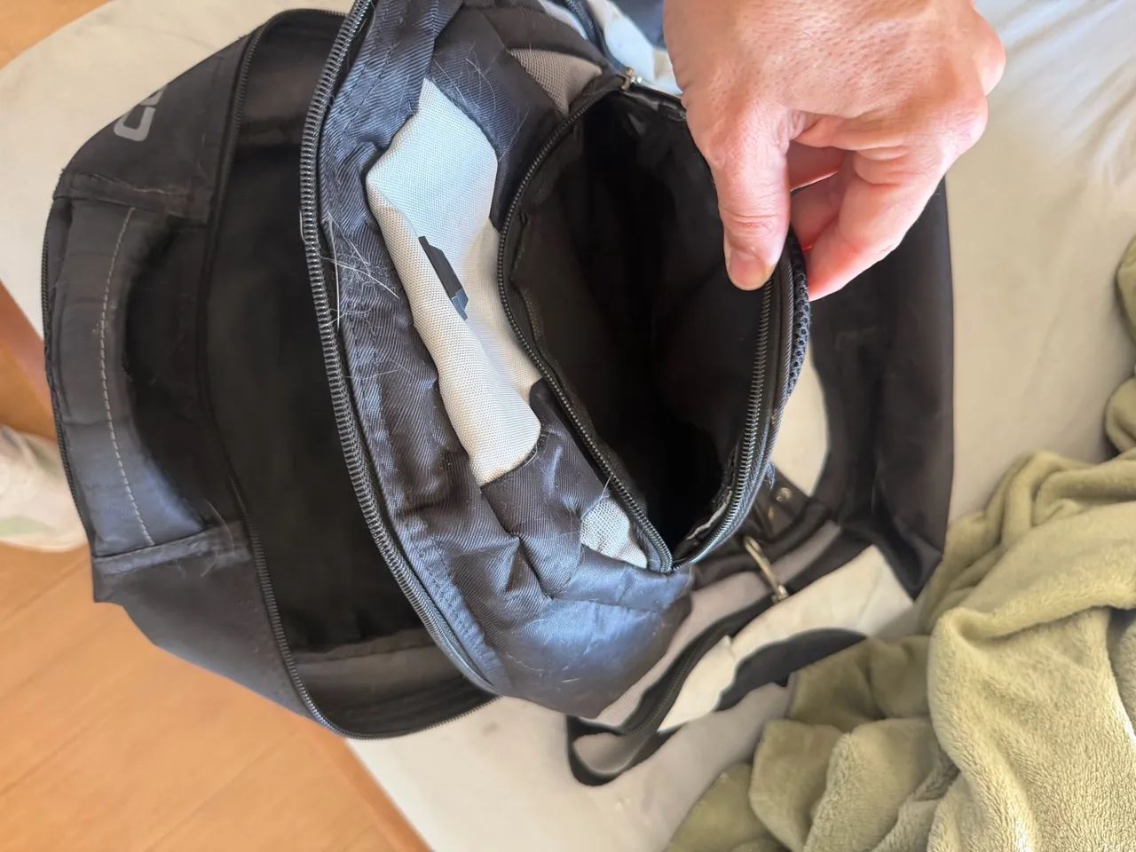 Vendo Mochila multiuso - Foto 3