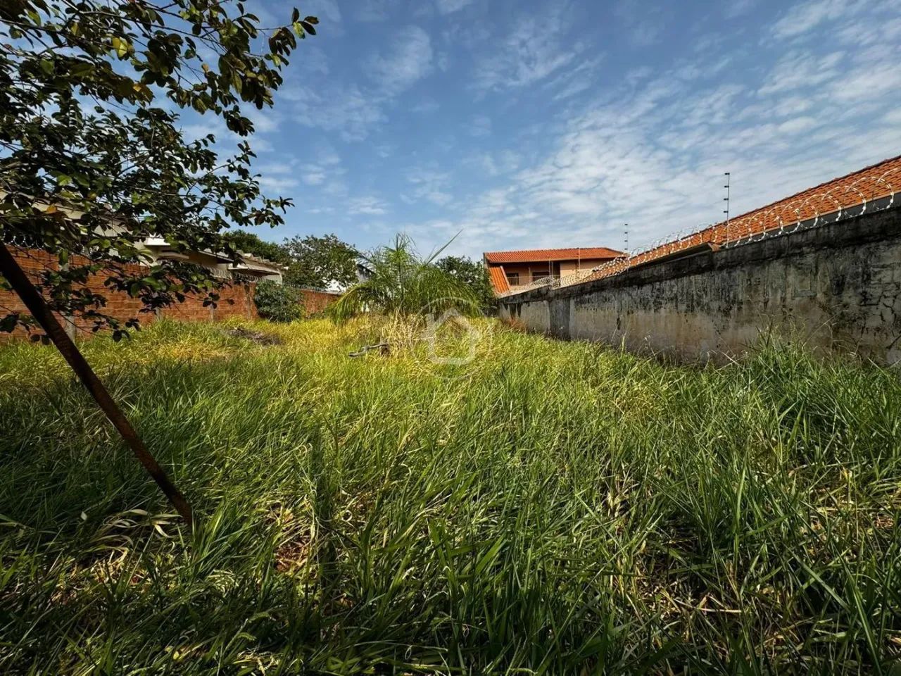 TERRENO AMPLO NO CENTRO - Foto 3