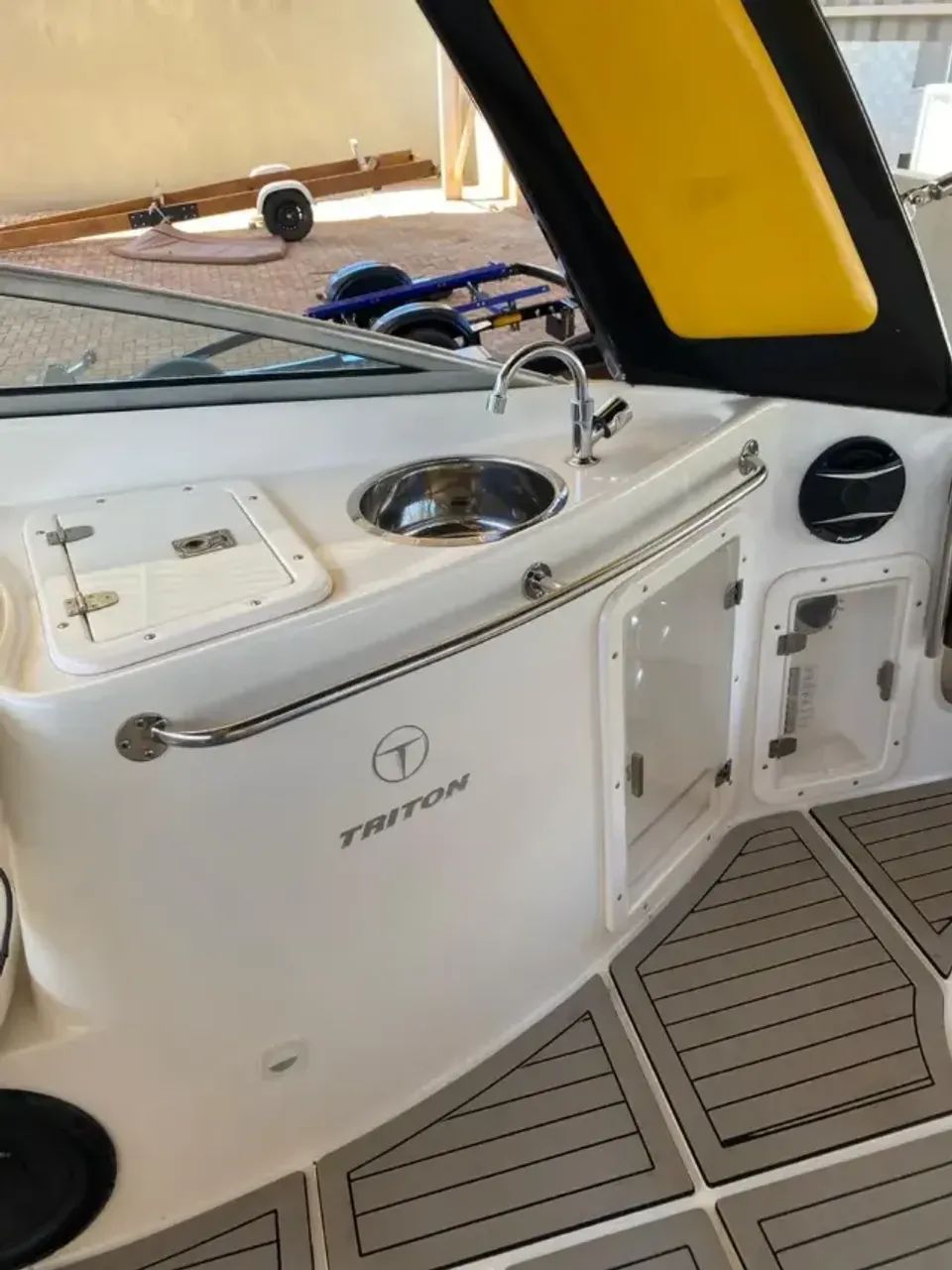 Lancha Triton - 240 Sport - Foto 4