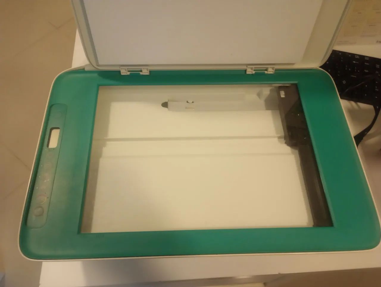 Vendo impressora Deskjet Ink adventage 2676 - Foto 2