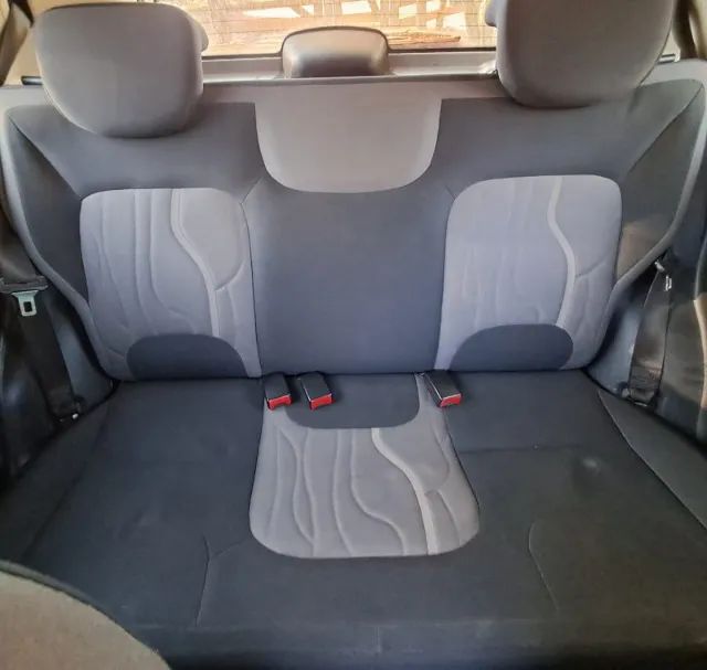 Fiat Uno WAY 1.0 Flex 6V 5P 2017 - Foto 5