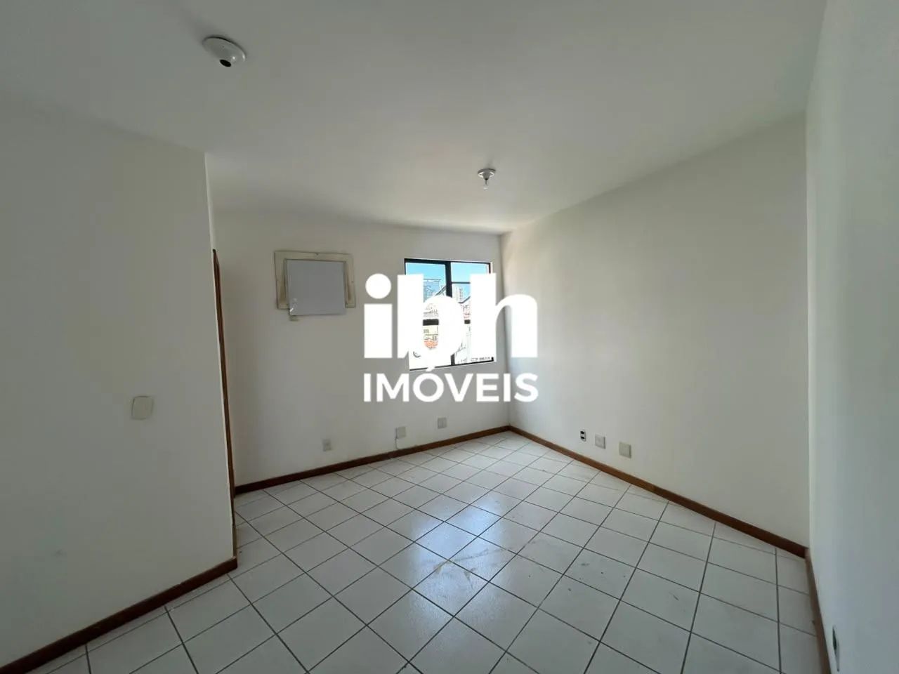 Sala para alugar no bairro Serra