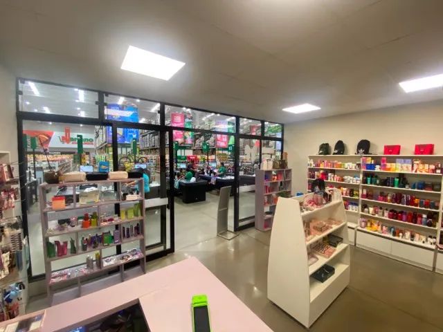 Loja Completa de Cosméticos, Perfumes e Acessórios - Mariano 2 - Foto 2