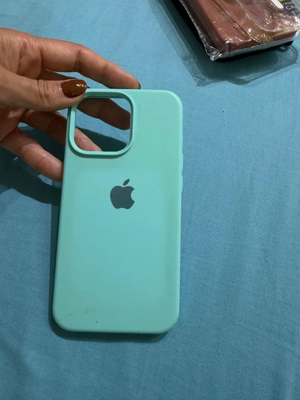 Vendo 5 capinhas de celular para iPhone 13pro  - Foto 3