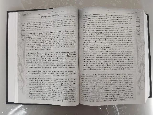Bíblia de Estudo Apologia Cristã Raridade Não Produzida Capa Dura E Lacrada - Foto 3