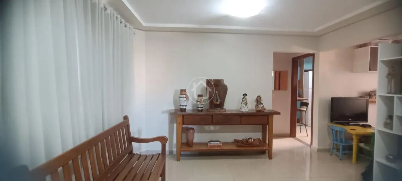 SOBRADO AMPLO E MODERNO COM 5 QUARTOS E PISCINA. - Foto 5