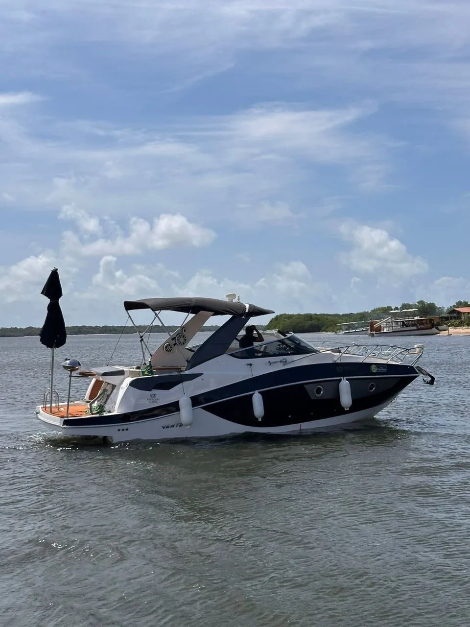 Aluguel de lancha e passeio para ilha de areia vermelha com saída da praia do jacaré  - Foto 6