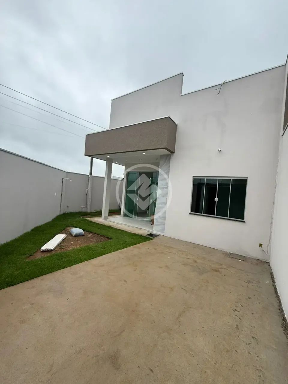 Casa 02 (de esquina)  85m² de edificação  Excelente opção para locação ou uso independente - Foto 5