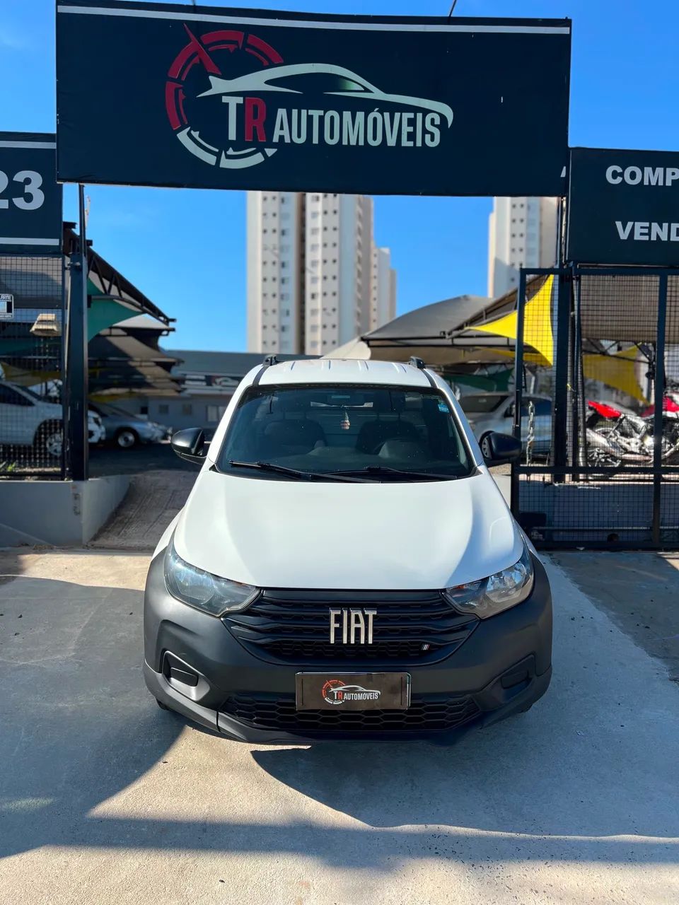 Fiat Strada Endurance 1.4 Flex 8V CS Plus 2023 - Foto 5