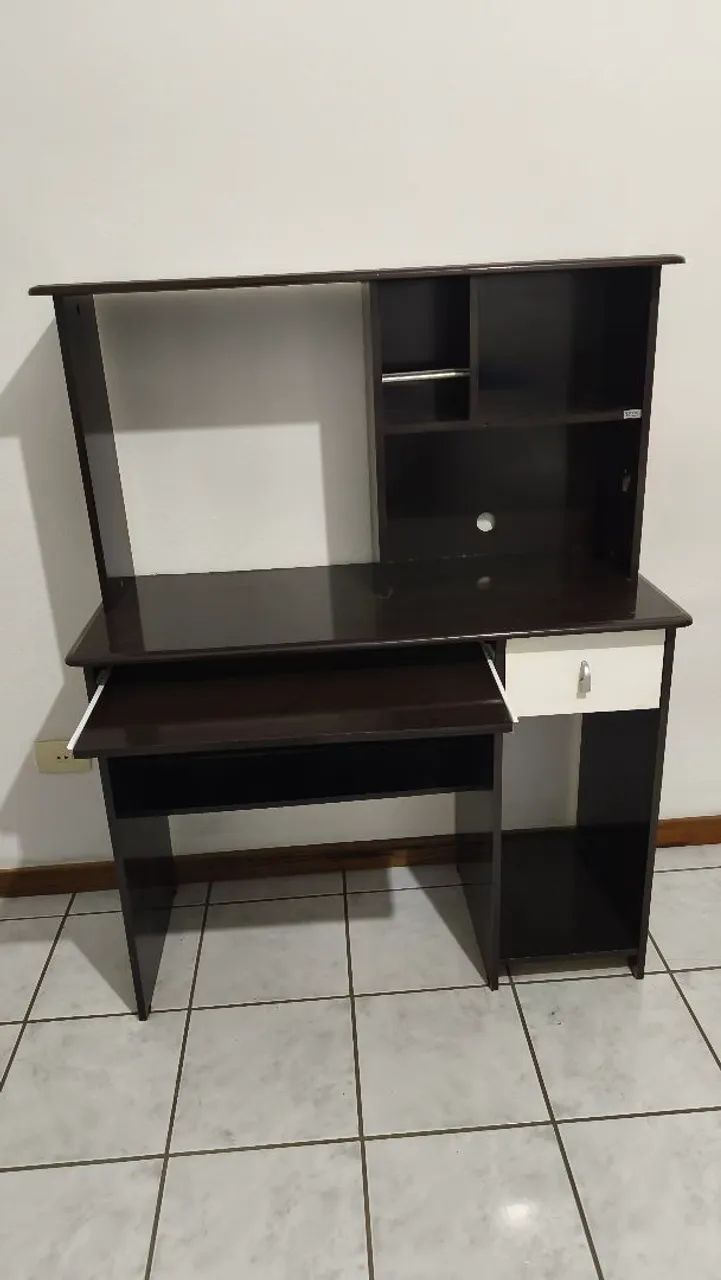 Mesa escrivaninha
