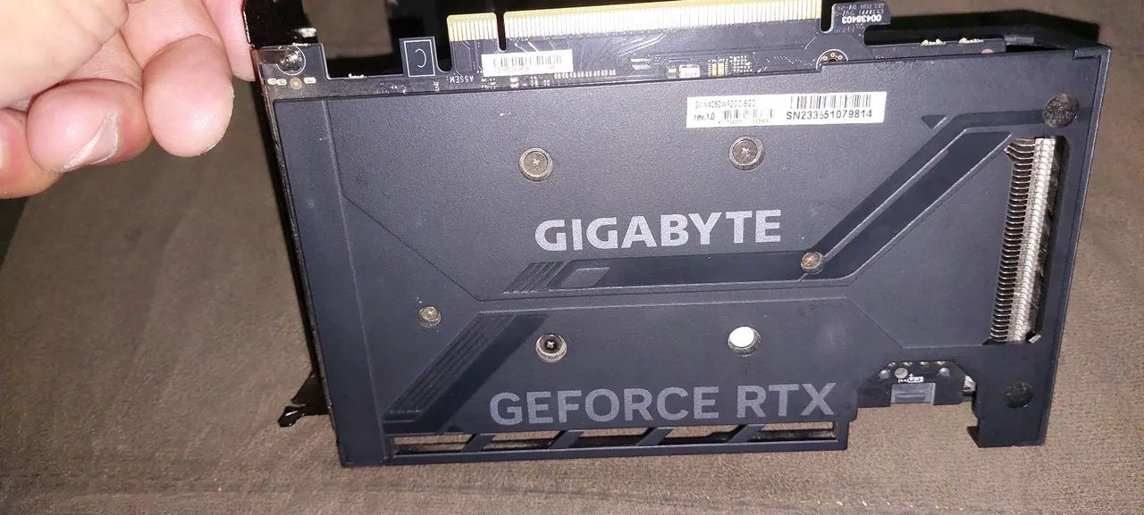 Rtx 4060 gigabyte  - Foto 3