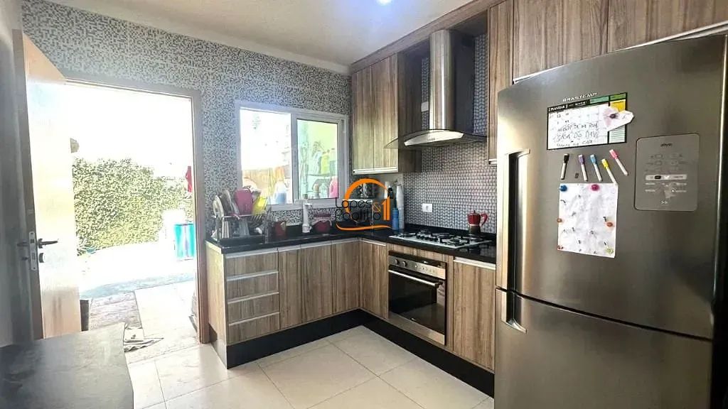 CASA EM CONDOMÍNIO FECHADO PRÓXIMO A ENTRADA DA CIDADE. - Foto 3