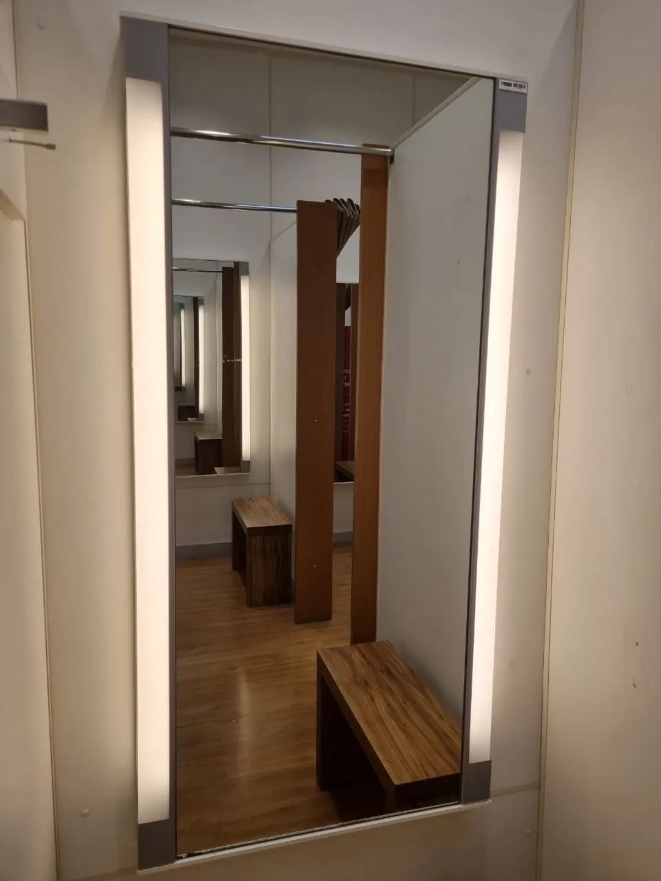 Espelho iluminado 