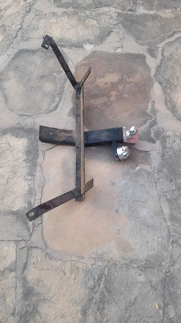 Vende-se um reboque para carros 