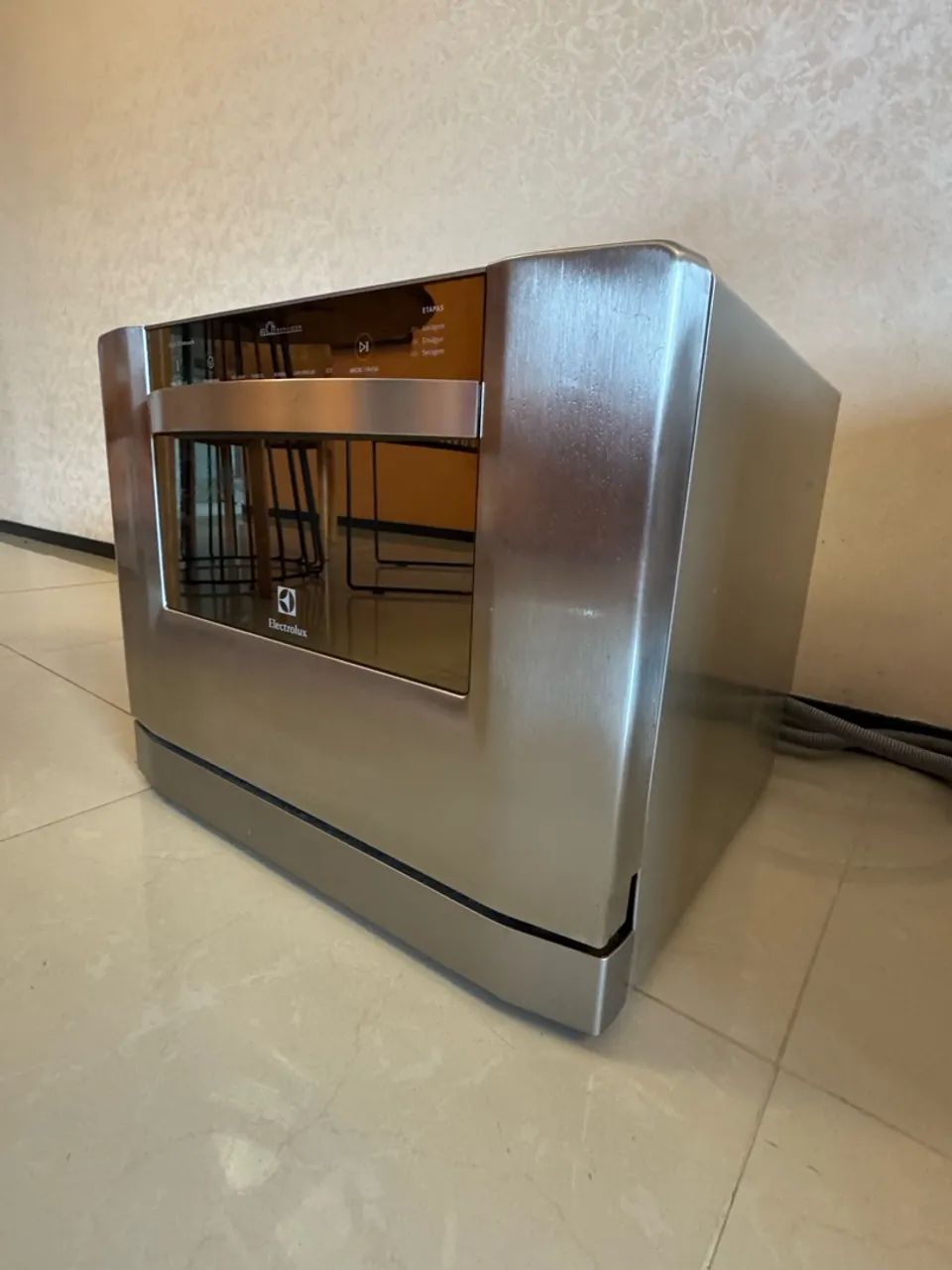Lava louça Electrolux Inox espelhada - Foto 4