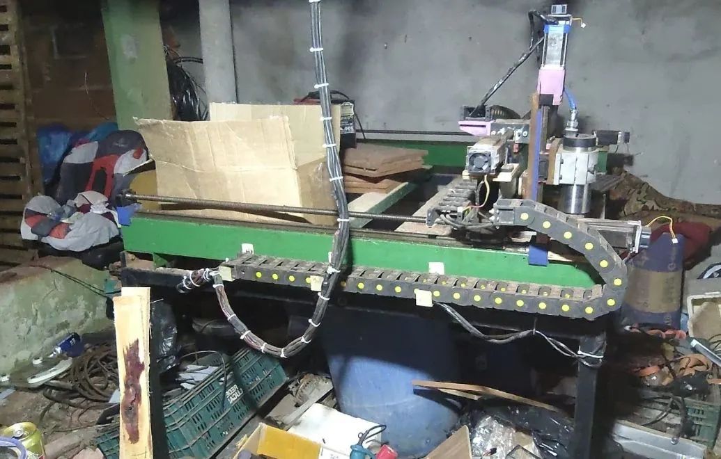 CNC Router 1300X1000 - Foto 5