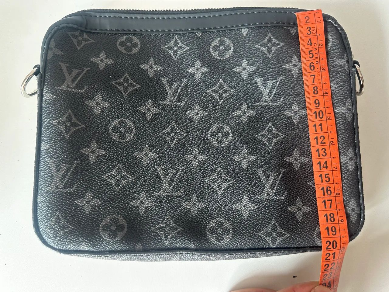Bag tripla LV de couro sintético  - Foto 4