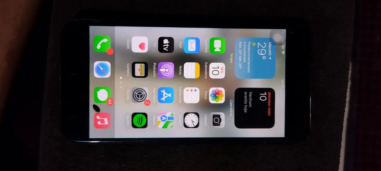 iPhone 8 Plus