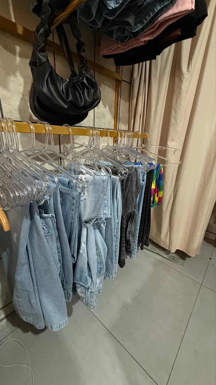 Vende-se loja de roupa feminina: roupa + instalação  - Foto 5