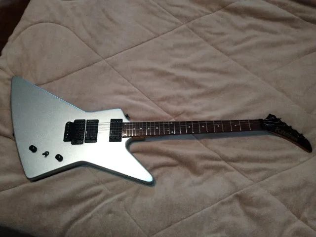 Guitarra Explorer Kramer - Imperial FR-404S