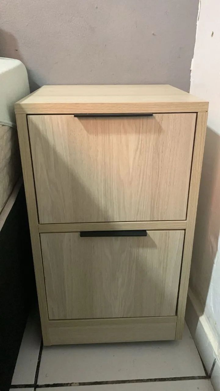 Vendo criado mudo 
