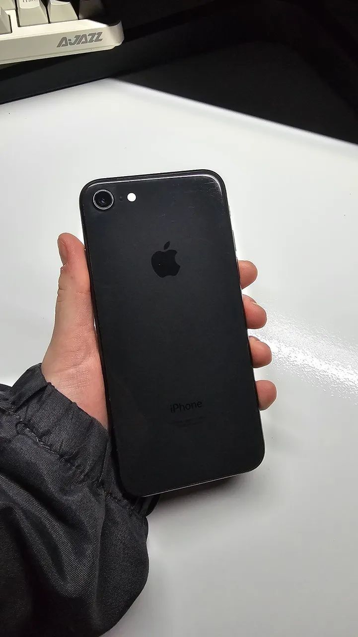 Iphone 8 - 64GB