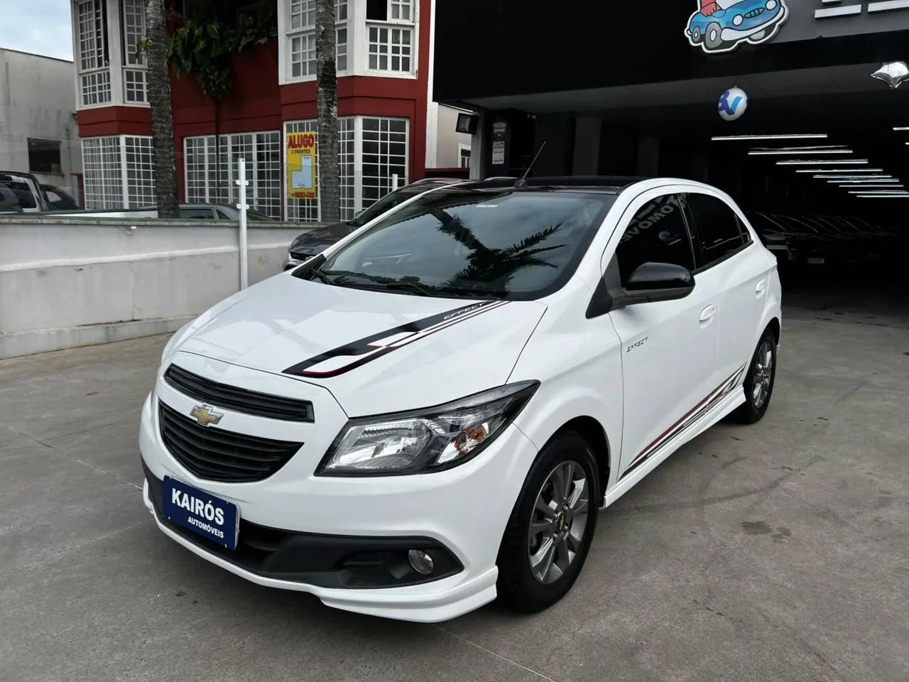 Chevrolet Onix ONIX HATCH EFFECT 1.4 8V F.Power 5p Mec. 2015