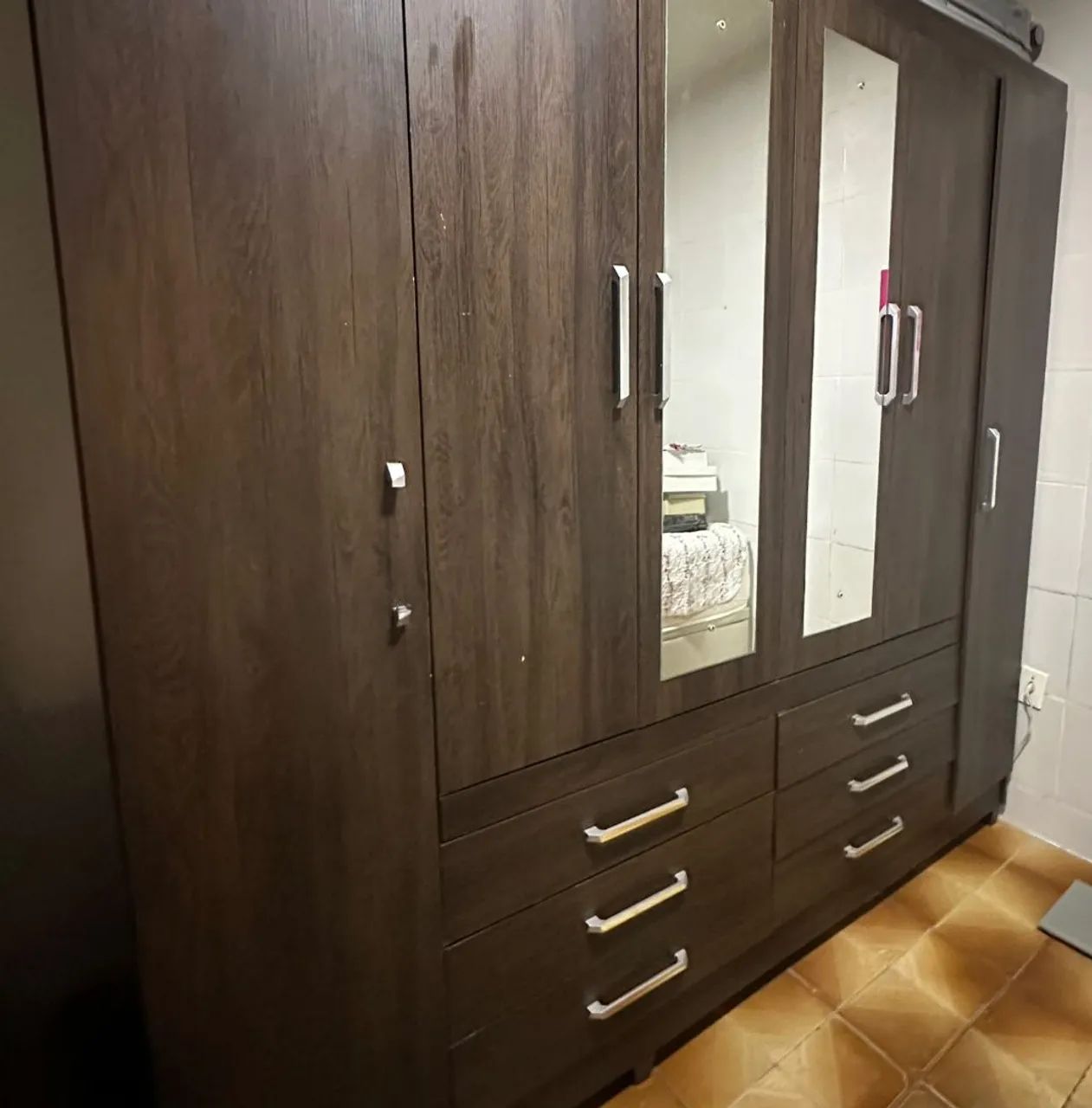 Guarda roupa de casal