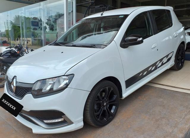 Renault Sandero RS 2.0 15/16