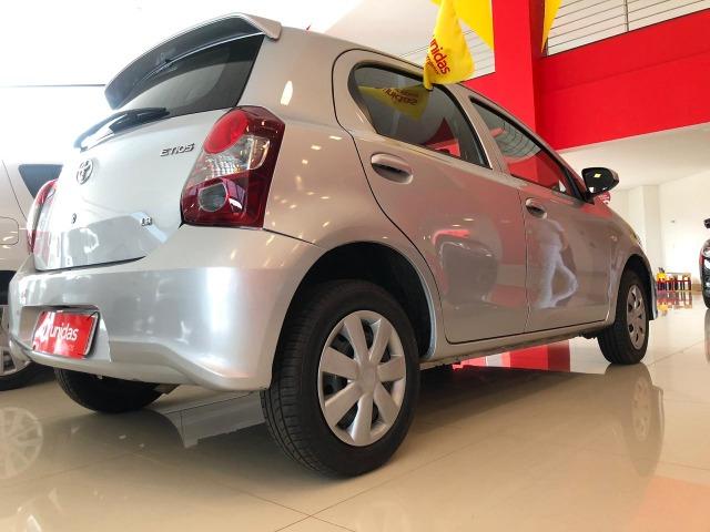 Etios Hatch X 1.3 - Foto 10