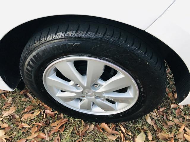 HB 20 Confort Style 1.6 Aut 2014 - Foto 10