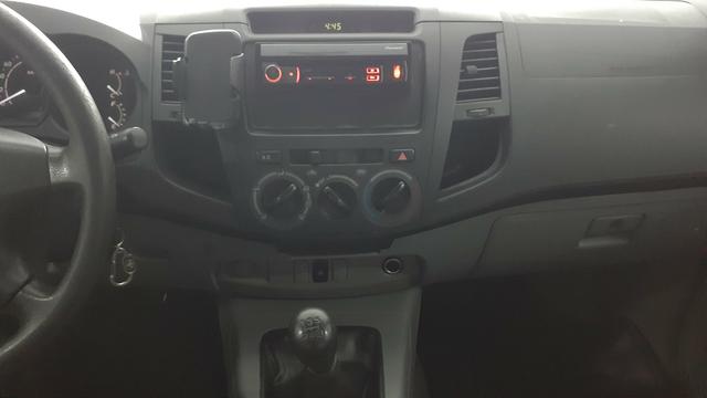 Toyota Hilux CD 4x2 abaixo Fipe - Foto 8
