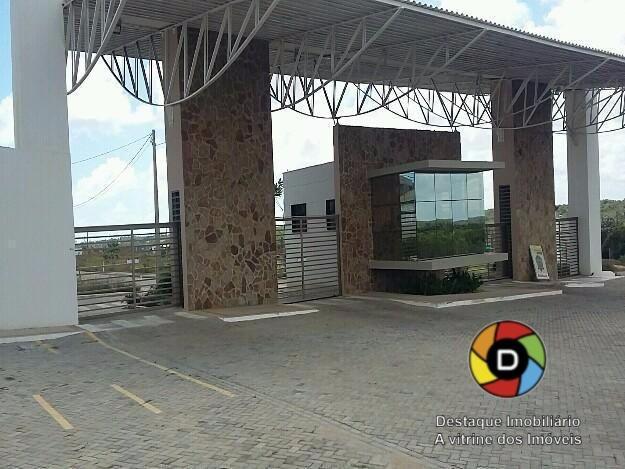 Terreno em condomínio fechado