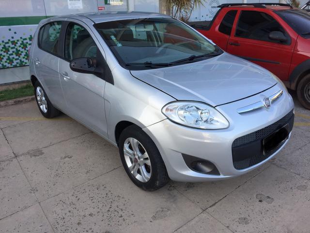 Fiat Palio 1.4 Atractive 2012