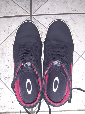 tenis oakley 100 reais