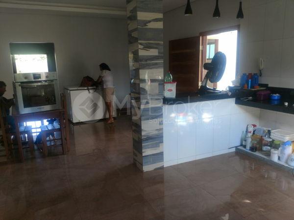 Casa sobrado com 6 quartos - Bairro Setor Central em Palmeiras de Goiás - Foto 7
