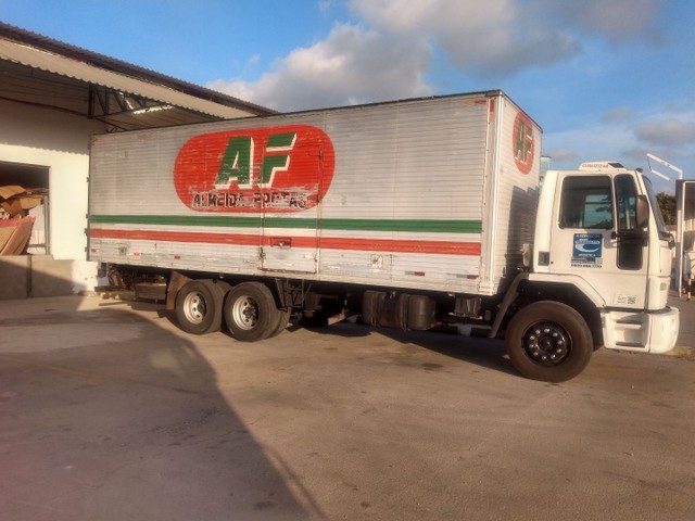 FORD CARGO 1421