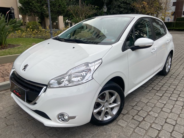 PEUGEOT 208 / ABAIXO DA TABELA