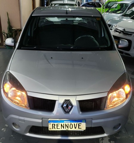 RENAULT SANDERO 1.6 VIBE FLEX COMPLETO.