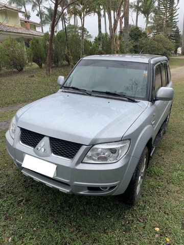 PAJERO MITSUBISHI TR4 2.0 FLEX AUTOMÁTICA