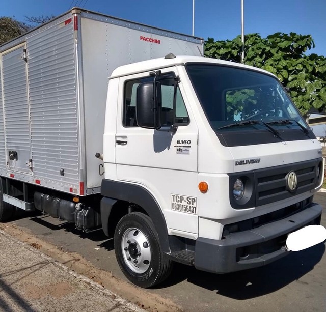 CAMINHÃO VW 8-160 4X2 BAÚ ANO: 2014