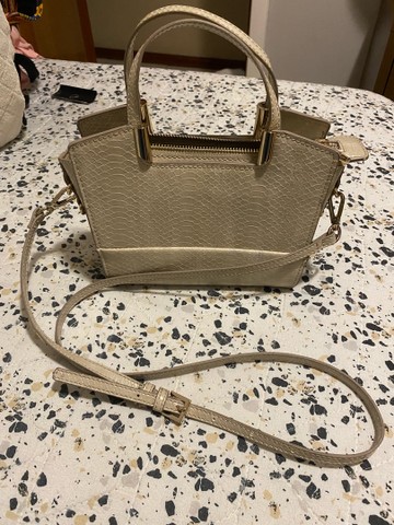 zara initial bolsa